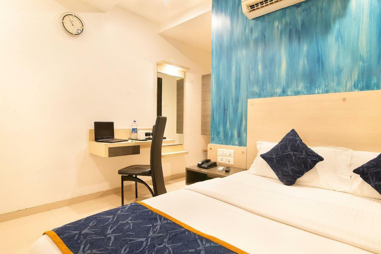Hotel Sheetal Plaza Сурат Екстер'єр фото